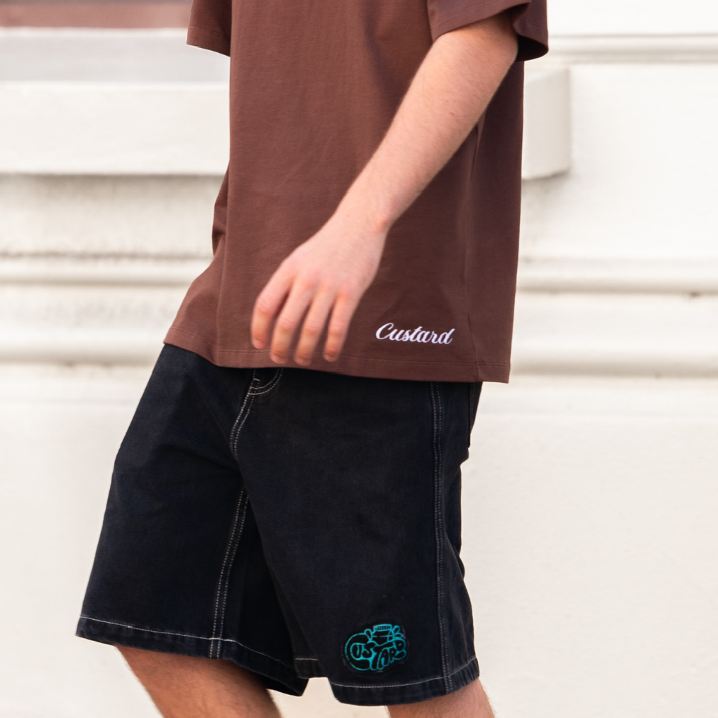 Signature Tee Heavy