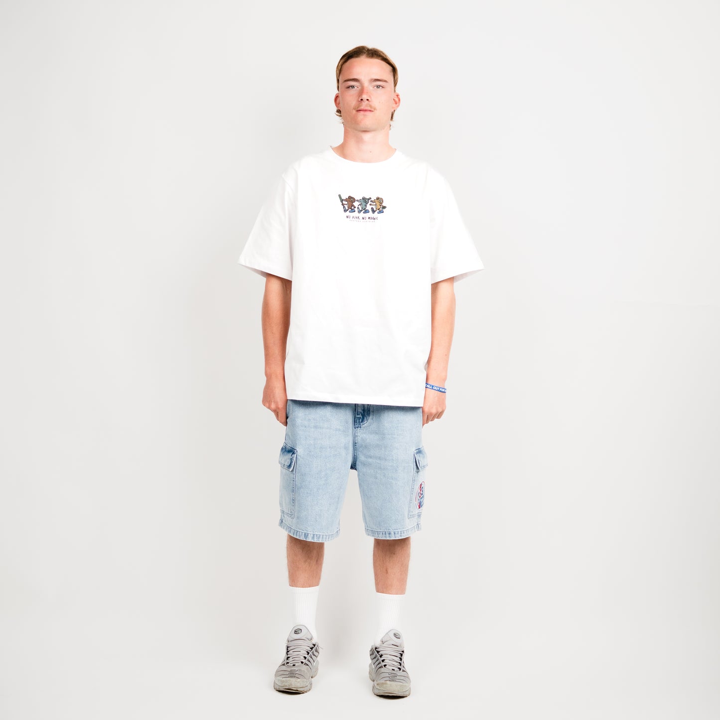 White 3 Mice Tee Heavy